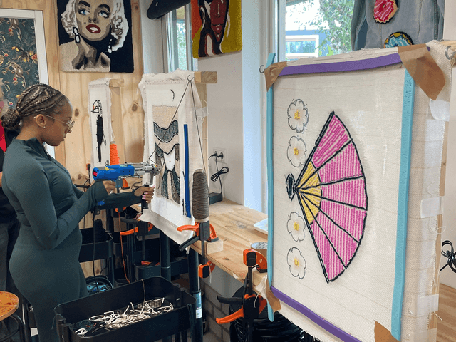Open tuft-atelier